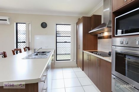 5 Saltram Ave, Holmview, QLD 4207