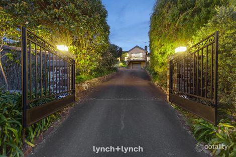 Property photo of 2 Bay Avenue Mount Eliza VIC 3930