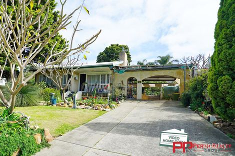 22 Brownell Cres, Medina, WA 6167