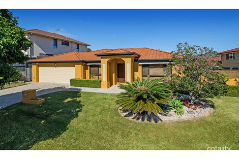 Property photo of 1 Ardennes Close Mansfield QLD 4122
