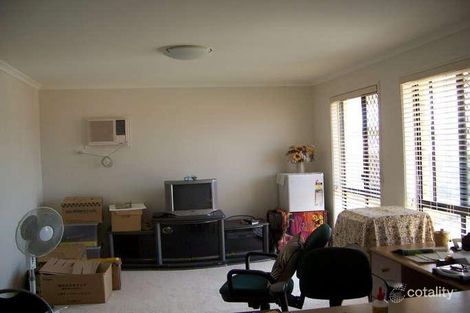 Property photo of 24 Sungold Place Eight Mile Plains QLD 4113