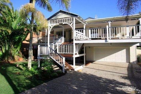 663 Esplanade, Lota, QLD 4179