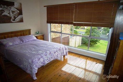 Property photo of 33 Forbes Crescent Engadine NSW 2233