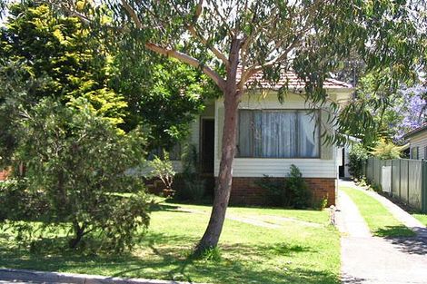 55 Oakwood St, Sutherland, NSW 2232