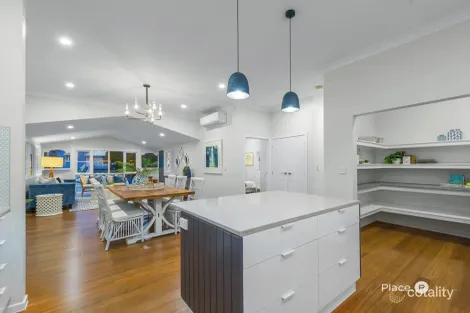 Property photo of 3/10 Philip Street Hawthorne QLD 4171