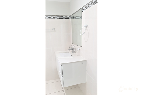 Property photo of 30D/404 McCoombe Street Mooroobool QLD 4870