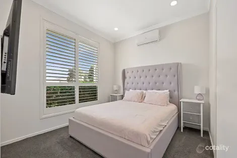 Property photo of 45 Easton Avenue Spring Farm NSW 2570