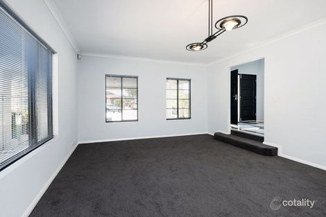 Property photo of 16 Moody Glen Palmyra WA 6157