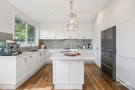 Property photo of 135 Eastern Valley Way Castlecrag NSW 2068