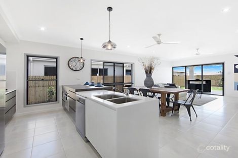 Property photo of 8 Blackthorn Street Mount Low QLD 4818