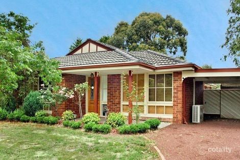 4 Tanya Ct, Croydon Hills, VIC 3136