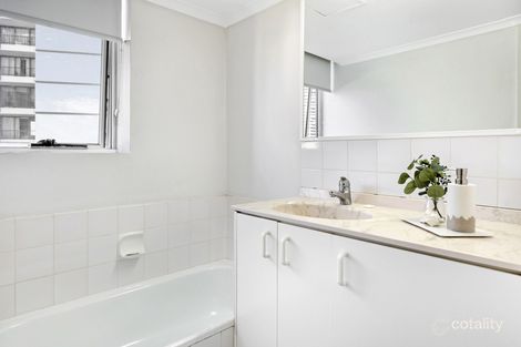 Property photo of 31/155 Old Burleigh Road Broadbeach QLD 4218