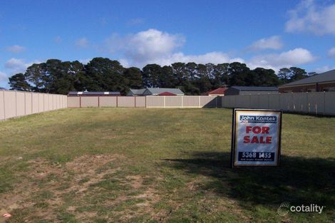 Property photo of 3 Lyon Place Ballan VIC 3342