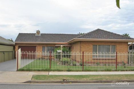 Property photo of 18 Balranald Avenue Largs Bay SA 5016