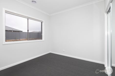 Property photo of 11 Mullingar Drive Alfredton VIC 3350
