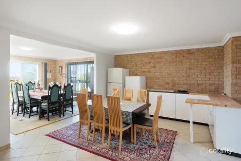 Property photo of 26 Cresswick Parade Dalmeny NSW 2546