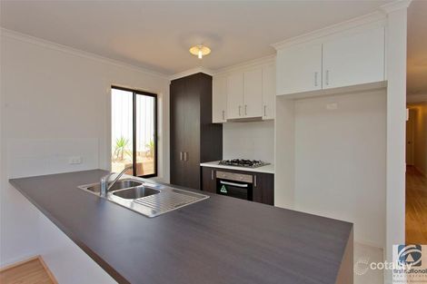 Property photo of 1 Lockhead Street Leneva VIC 3691