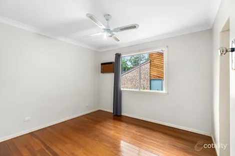 Property photo of 11 Teague Street Indooroopilly QLD 4068