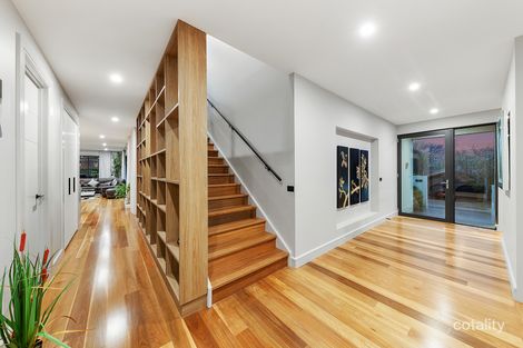 Property photo of 33 Beaumont Close Chapman ACT 2611