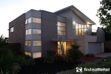 17 Chase Bvd, Berwick, VIC 3806