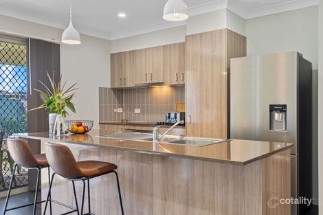 Property photo of 15 Wright Crescent Flinders View QLD 4305