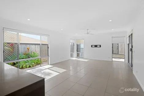 Property photo of 3 Rowe Crescent Thornlands QLD 4164