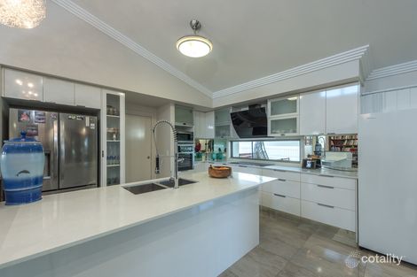 Property photo of 12 Sorrento Drive Bargara QLD 4670
