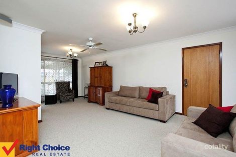 Property photo of 7 Flame Tree Place Albion Park Rail NSW 2527