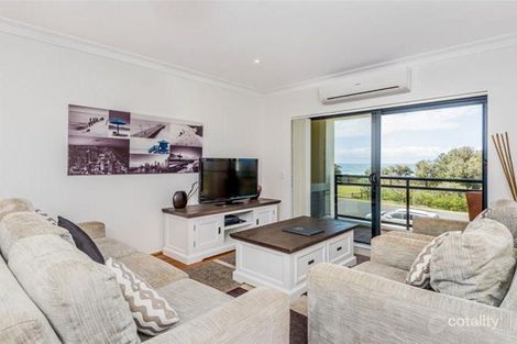 Property photo of 32/20 Pacific Parade Yamba NSW 2464