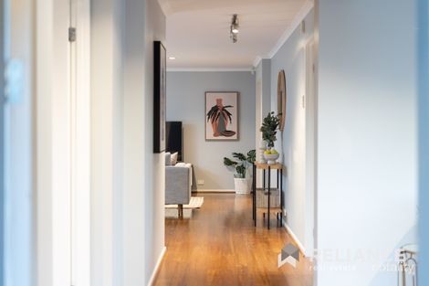 Property photo of 27 Astley Crescent Point Cook VIC 3030