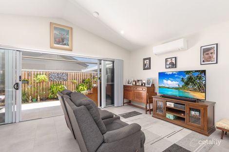 42/2-20 Island View Dr, Urangan, QLD 4655