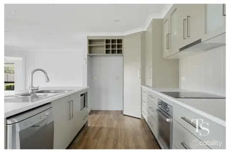 17 Comice Pl, Newnham, TAS 7248