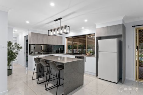 Property photo of 33-37 Bellenden Close Munruben QLD 4125