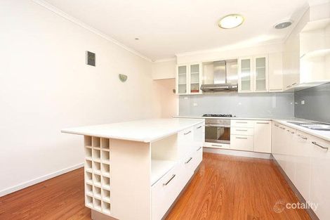 Property photo of 26 Moonstone Circuit St Albans VIC 3021