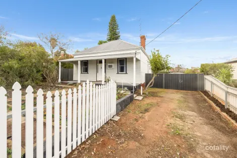 Property photo of 20 Newcastle Road Northam WA 6401