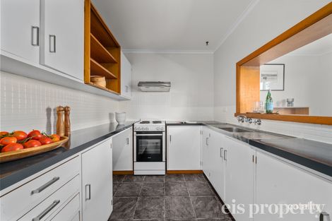 Property photo of 1/8A Proctors Road Dynnyrne TAS 7005