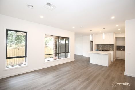 Property photo of 2/18 Ryland Avenue Croydon VIC 3136