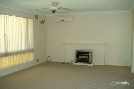 Property photo of 4 Roscommon Place Withers WA 6230