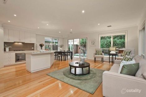Property photo of 2 Ailsa Grove Ivanhoe VIC 3079