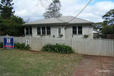 12 Collins St, Mount Lofty, QLD 4350