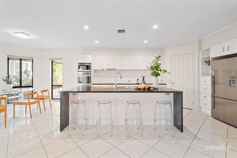 Property photo of 46 Kara Crescent Gulfview Heights SA 5096