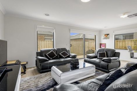 Property photo of 15 Wongabeena Grove Werribee VIC 3030