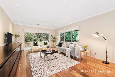 Property photo of 2 Ancona Drive Mill Park VIC 3082