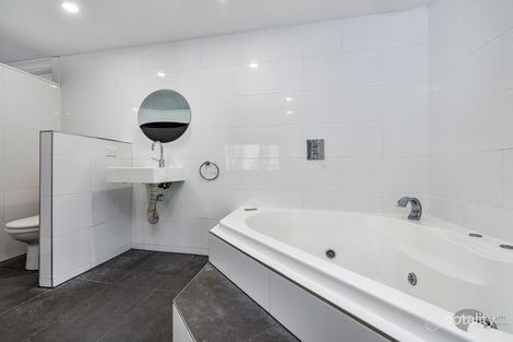 Property photo of 3/39 Madang Crescent Runaway Bay QLD 4216