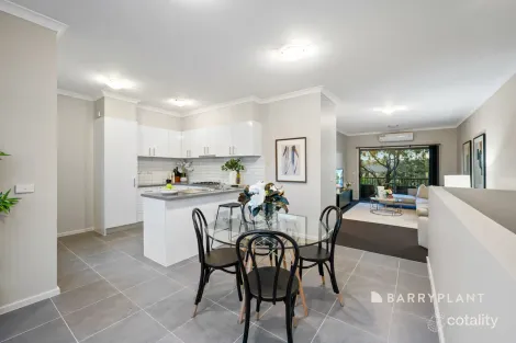Property photo of 11 Sable Circuit Officer VIC 3809