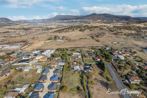 Property photo of 15 Burrows Avenue Brighton TAS 7030