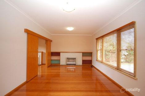 Property photo of 17 Gladstone Parade Elsternwick VIC 3185