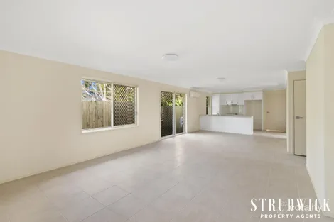 Property photo of 1/30 Beenwerrin Crescent Capalaba QLD 4157