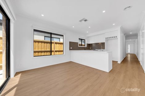 Property photo of 8 Azure Road Wollert VIC 3750