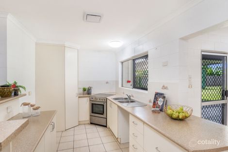 Property photo of 9 Pomona Avenue Mooroobool QLD 4870